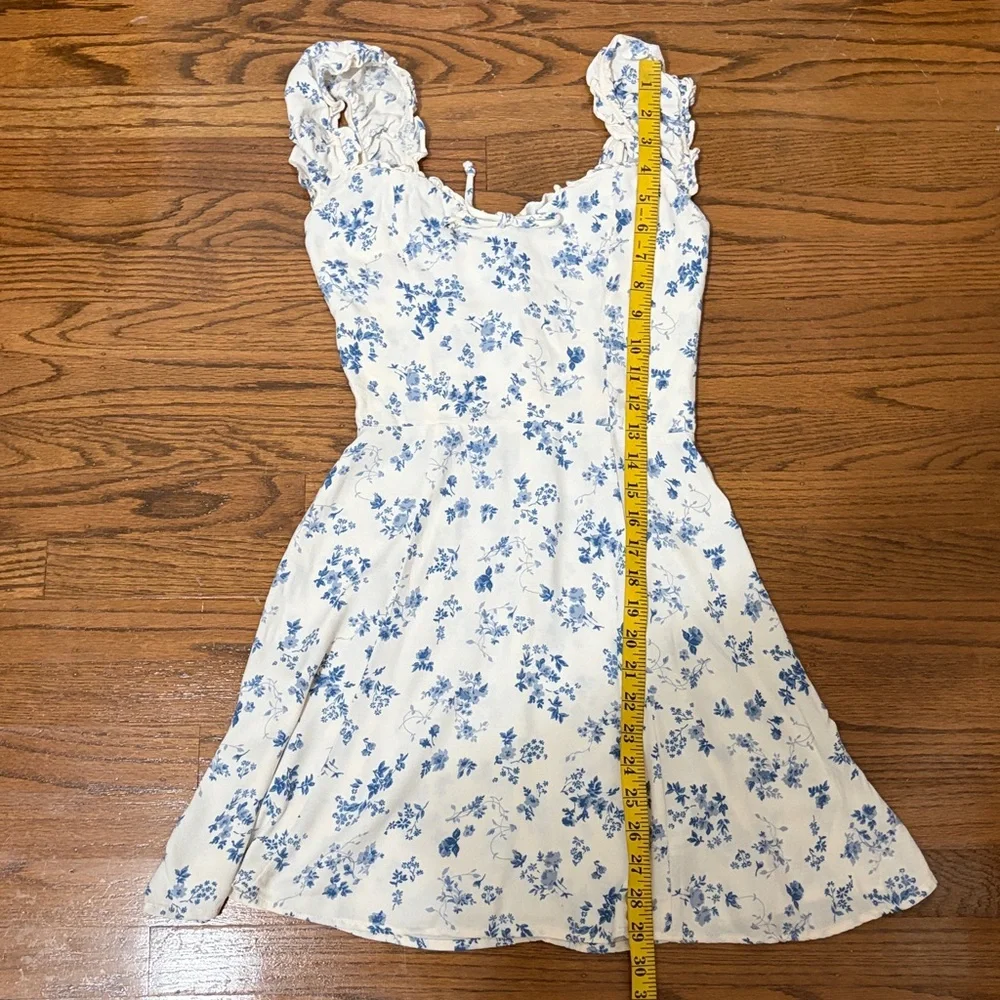 Reformation Pacey Cottagecore Dress in Lula Print Bohemian Size 2 - Picture 16 of 16